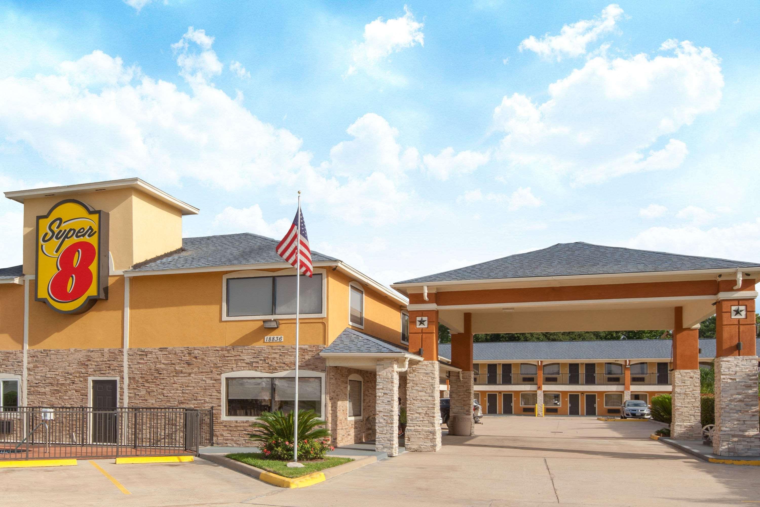 Super 8 By Wyndham Houston/Willowbrook Hwy 249 Εξωτερικό φωτογραφία