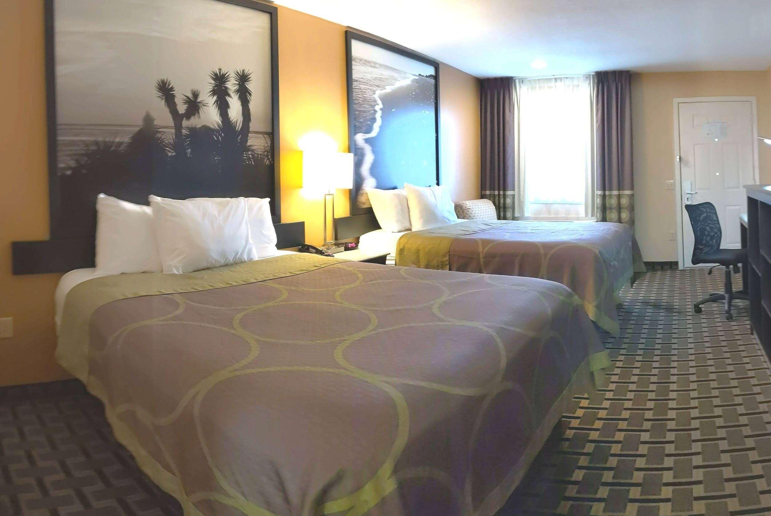 Super 8 By Wyndham Houston/Willowbrook Hwy 249 Εξωτερικό φωτογραφία