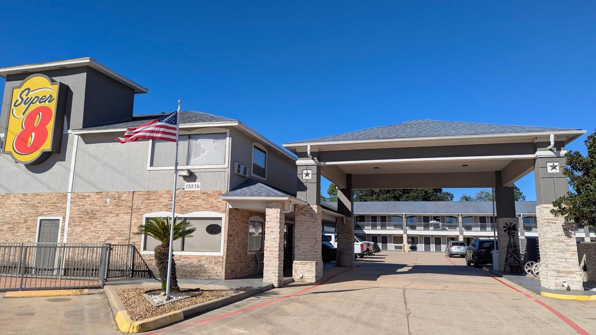Super 8 By Wyndham Houston/Willowbrook Hwy 249 Εξωτερικό φωτογραφία