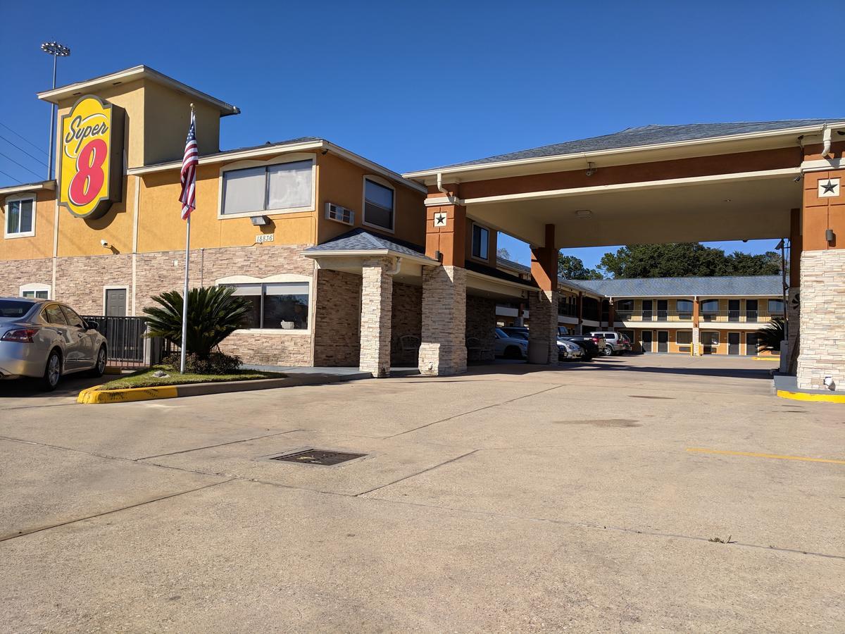 Super 8 By Wyndham Houston/Willowbrook Hwy 249 Εξωτερικό φωτογραφία