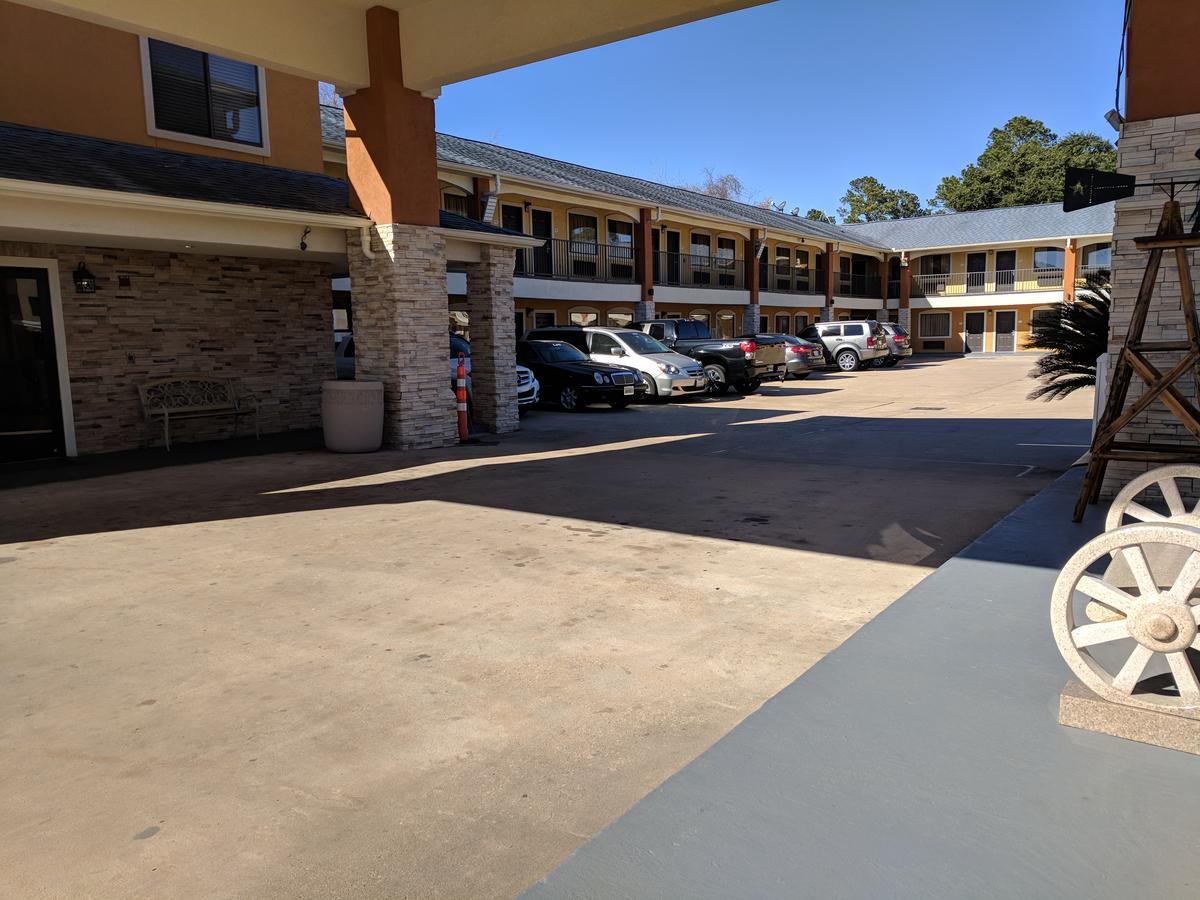 Super 8 By Wyndham Houston/Willowbrook Hwy 249 Εξωτερικό φωτογραφία